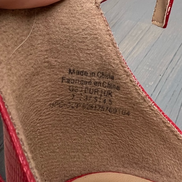 Red George Block Heels - Picture 4 of 6